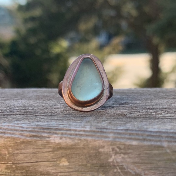 Gorgeous Genuine Sea Glass Pale Aqua Copper Ring - Picture 2 of 5